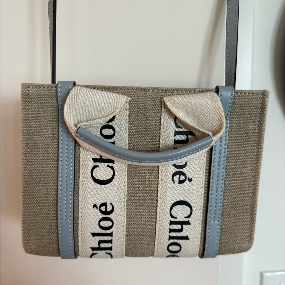 MINI WOODY TOTE BAG IN LINEN & LEATHER - light blue